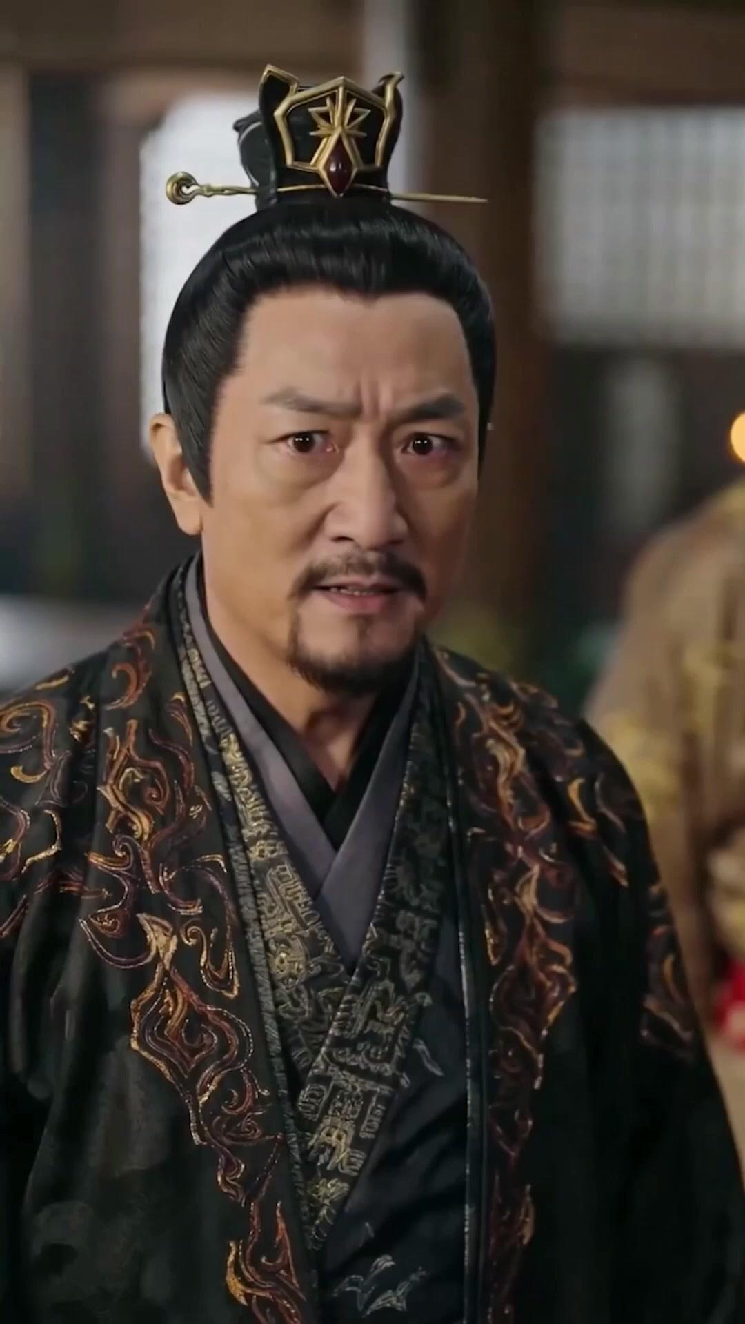 LE RETOUR DU VRAI ROI