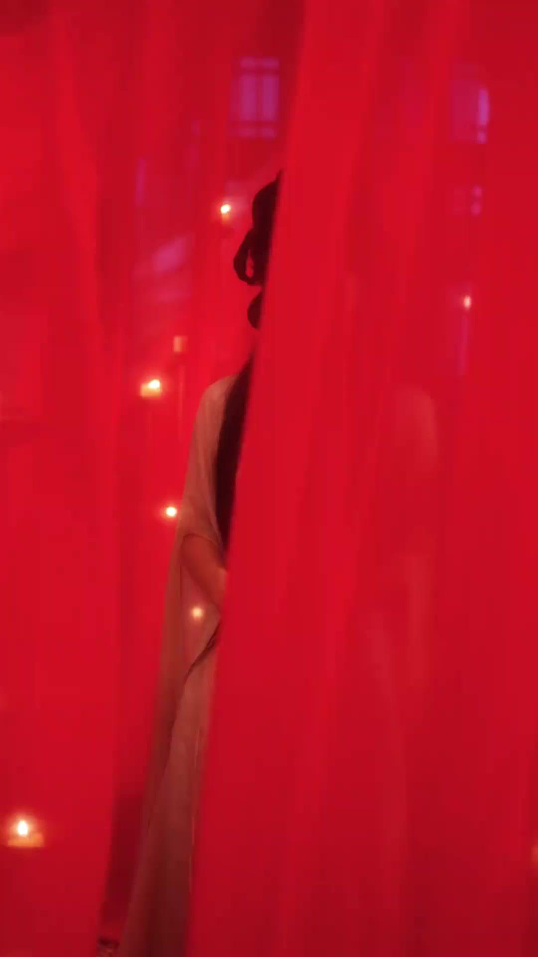 그녀는 그의 것, 그는 그녀의 것