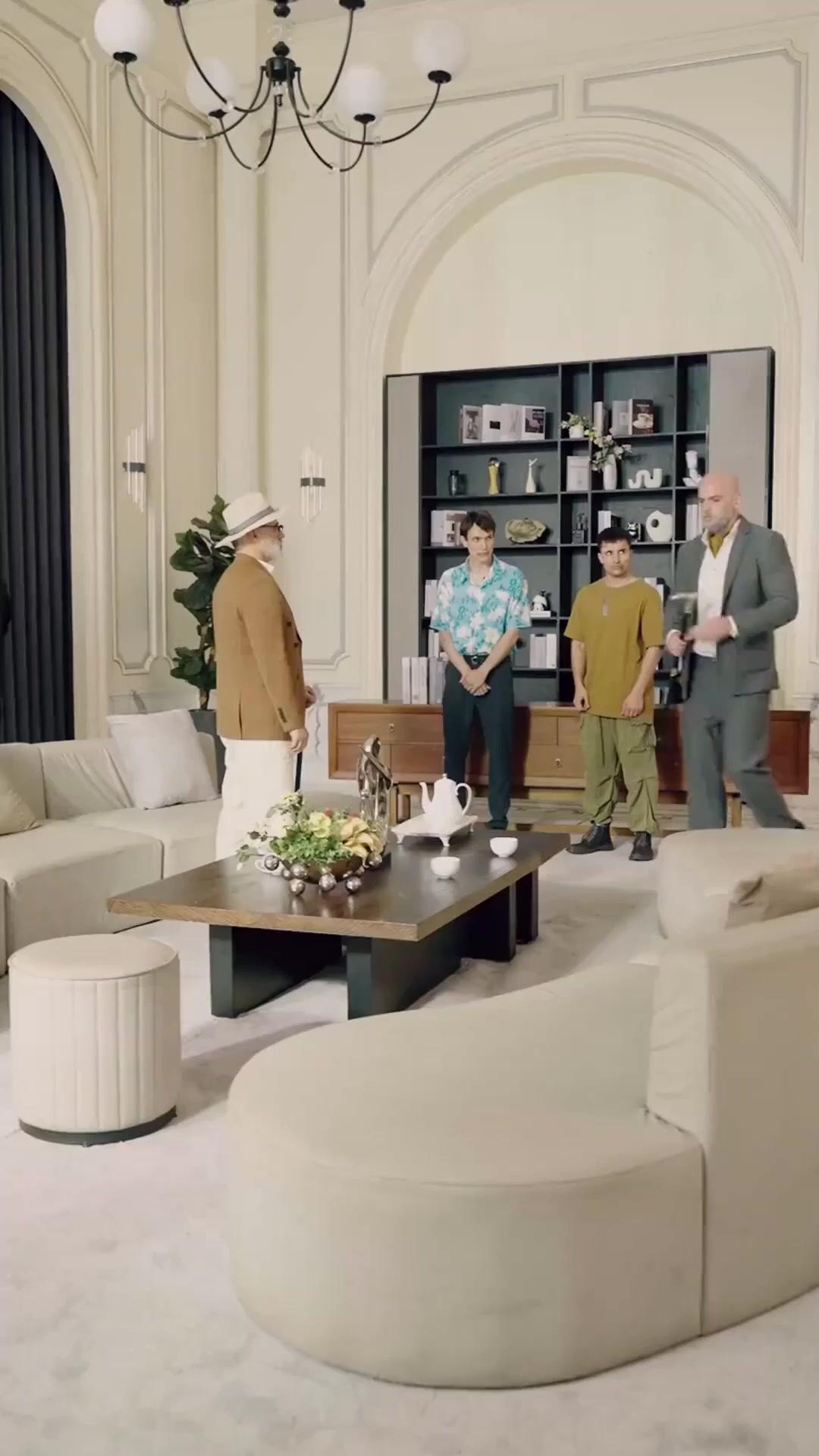 (Doblado) Los puños del engaño