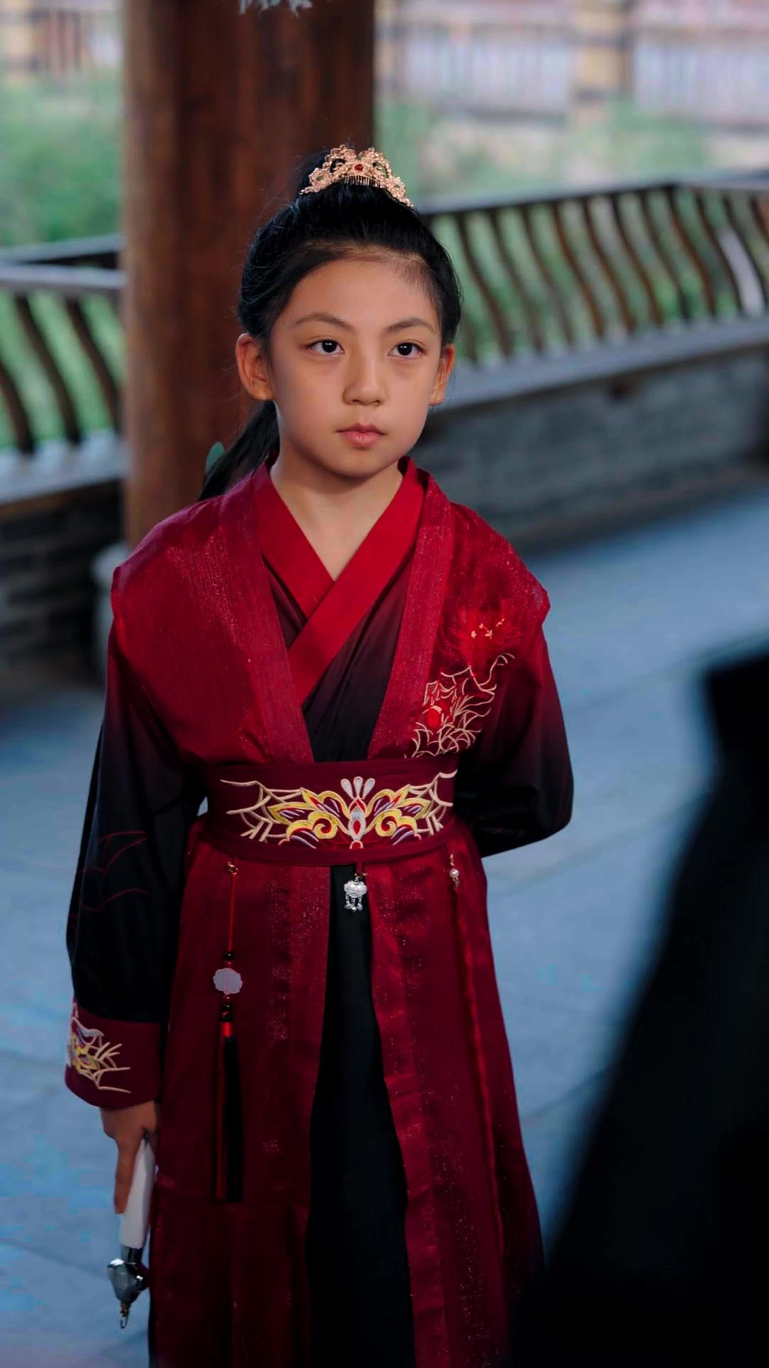 عودة سيدة السيف بعد مئتي عام