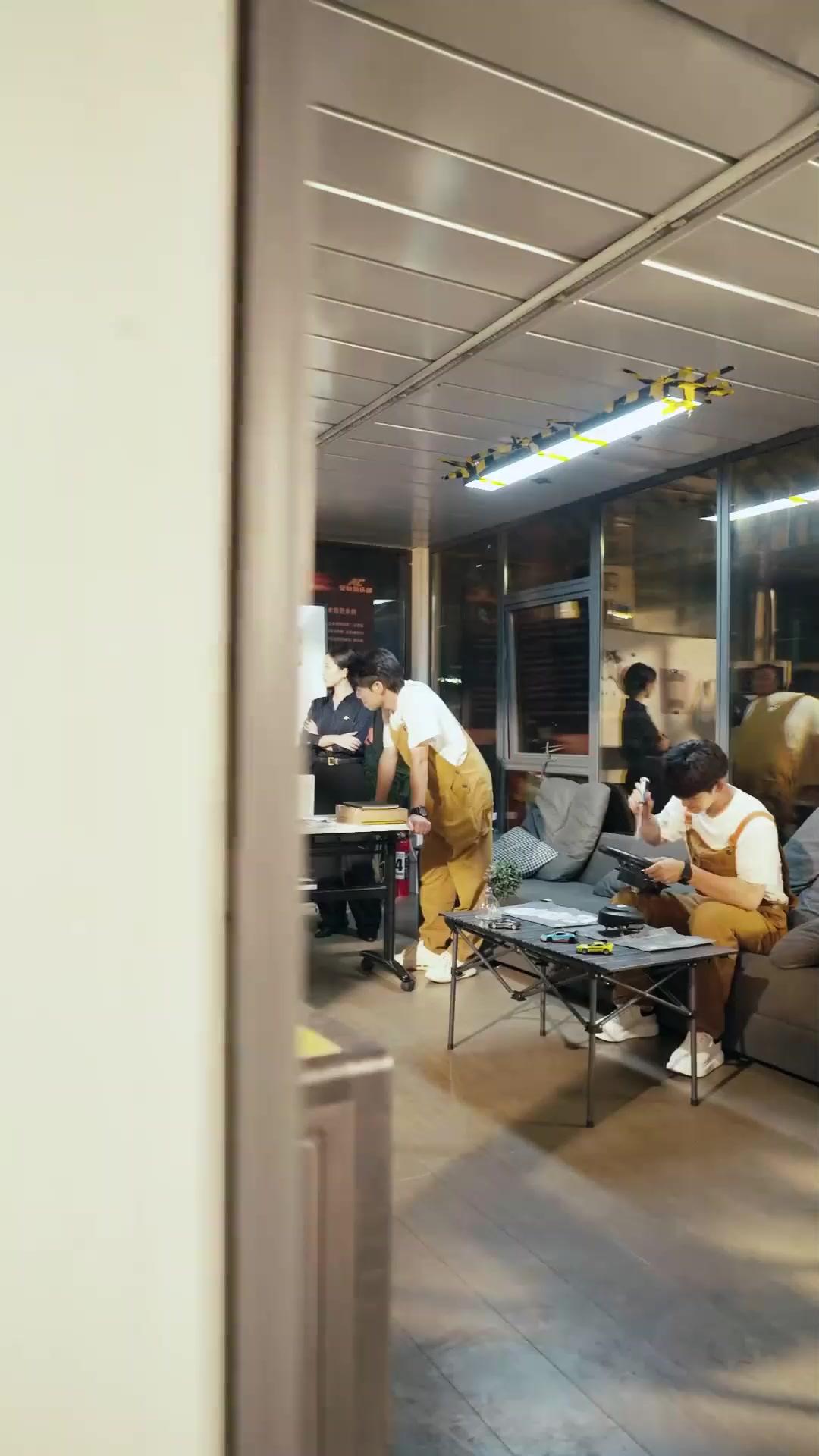 (Dublagem)Drift! Tio Mecânico 2: Herança de Velocidade