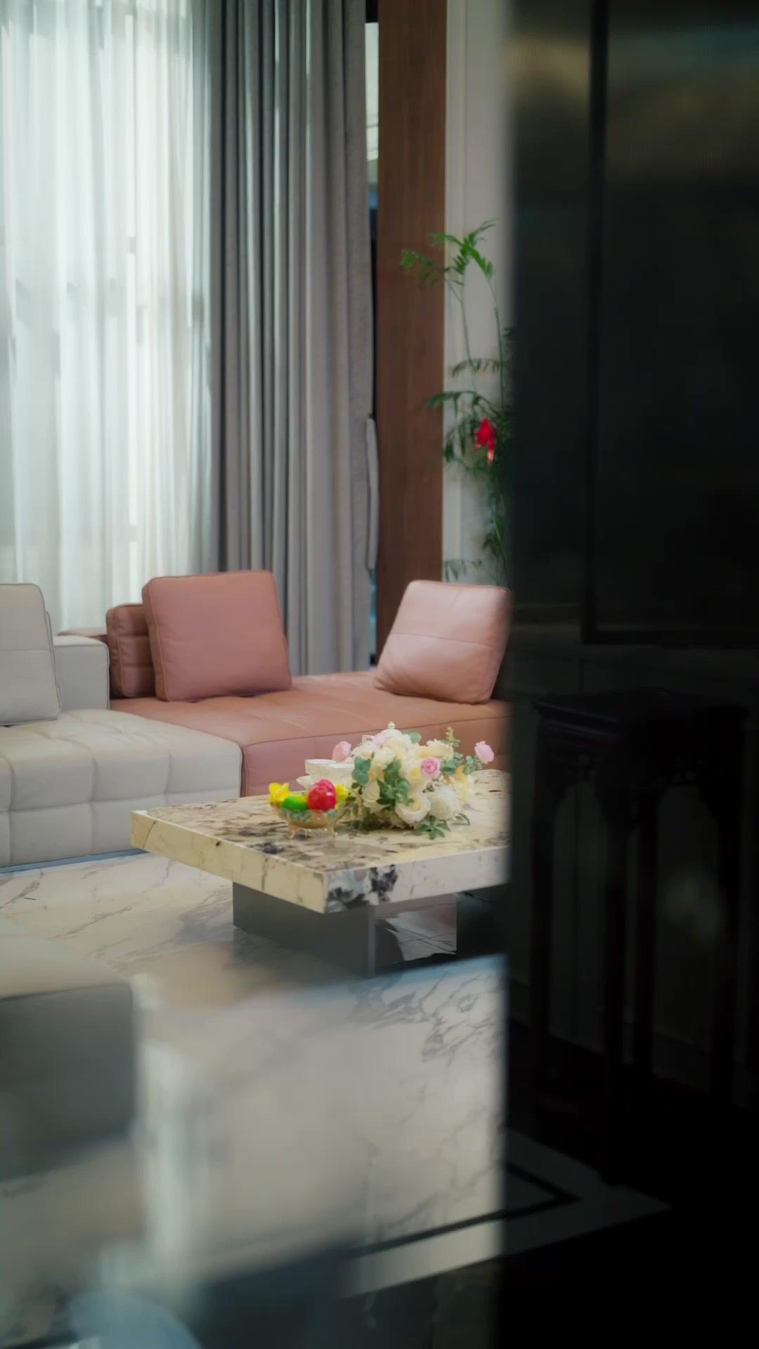 Bunga Mawar Tersembunyi