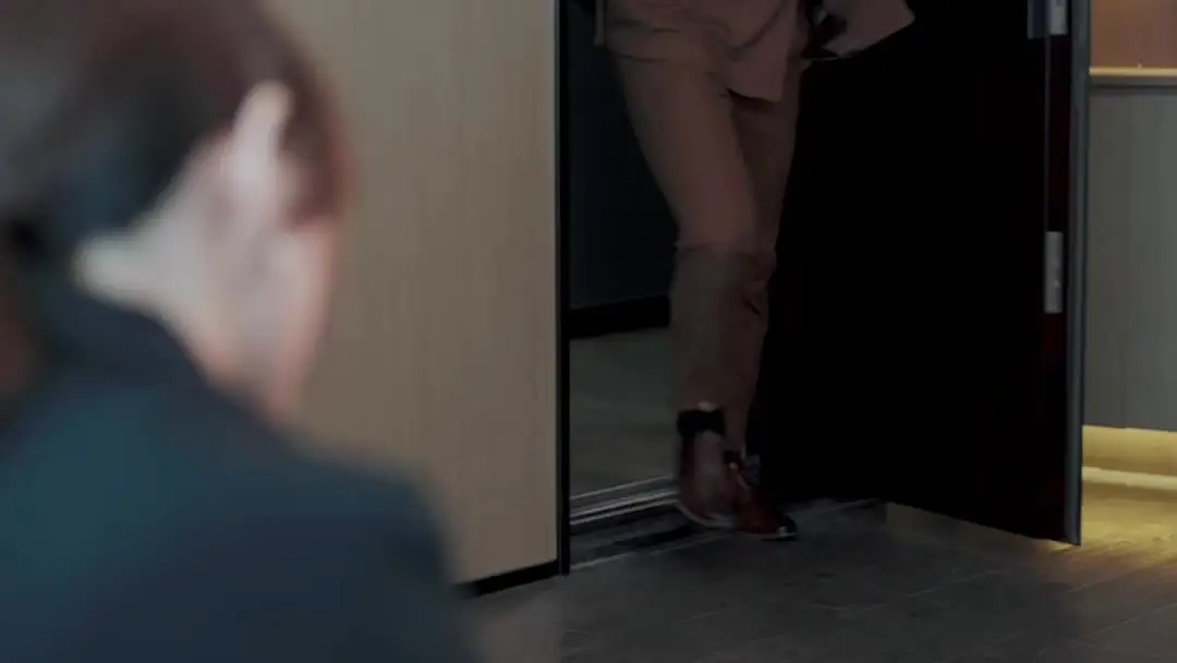 She Walks Away While He Bleeds on the Floor