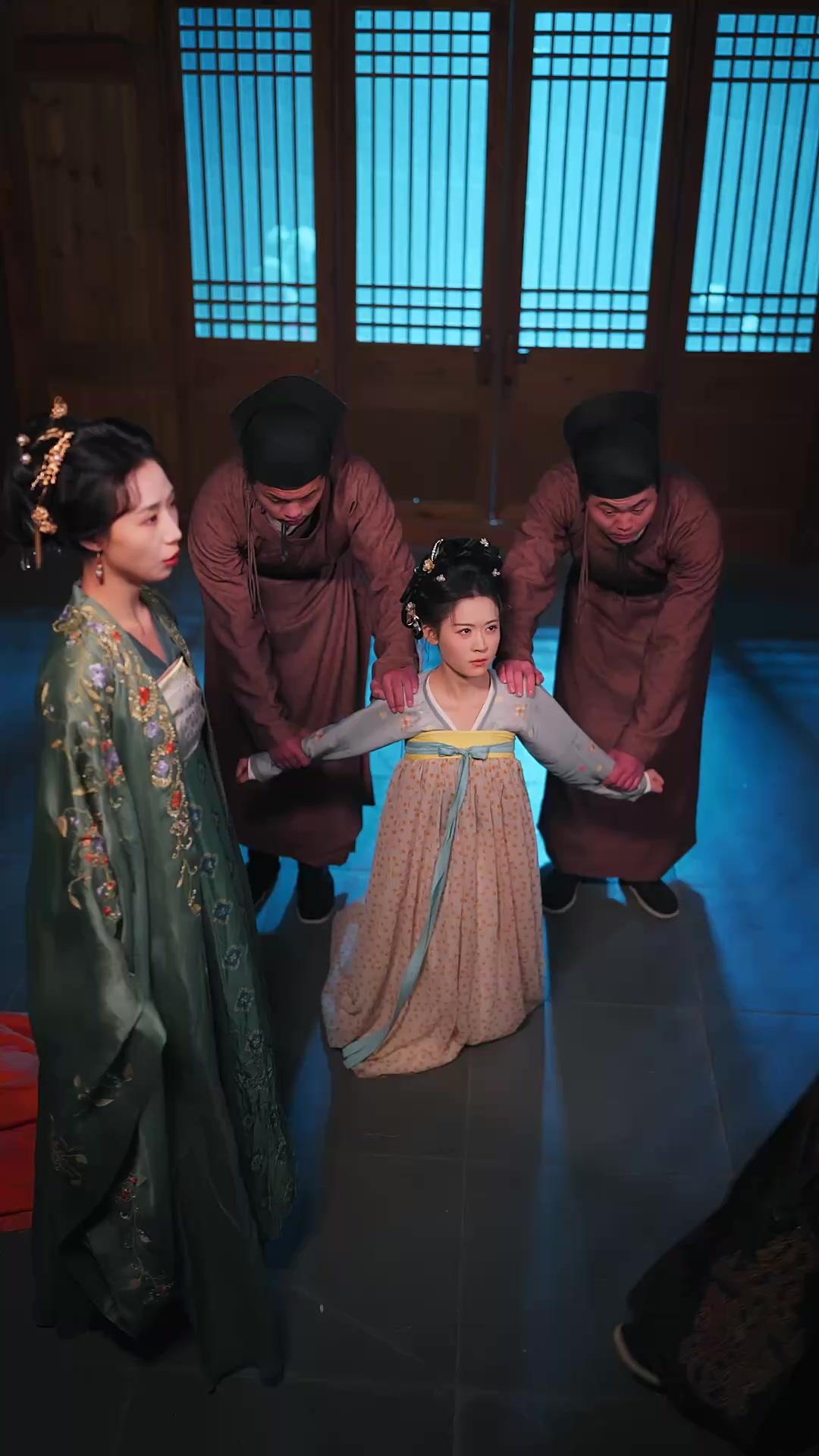 Reborn To Love My Fake Eunuch