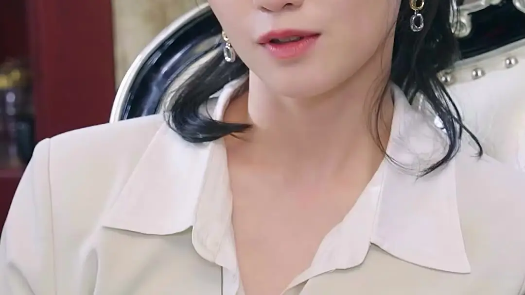 Oops! Turns Out My Husband Is a Billionaire: When the Pot Boils Over