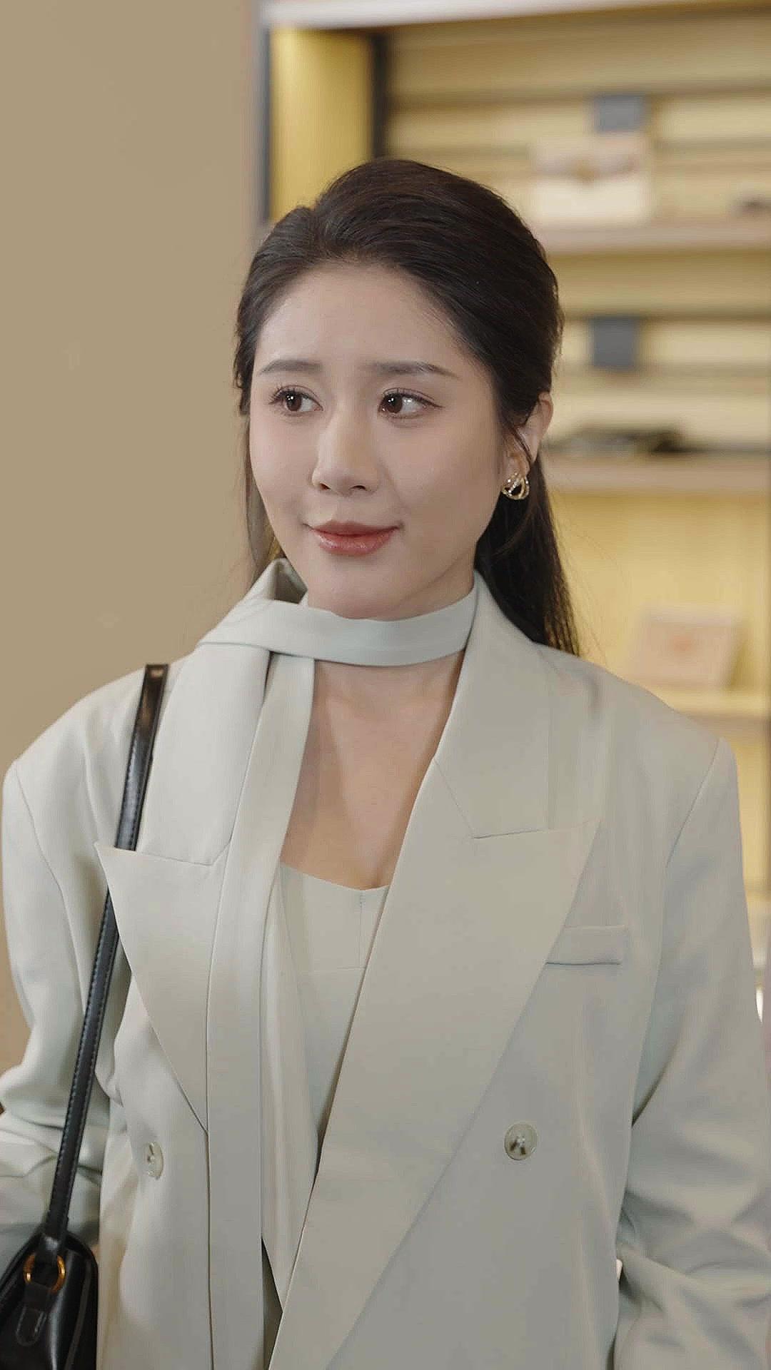 Aile Yemeğinde Masayı Devirdim