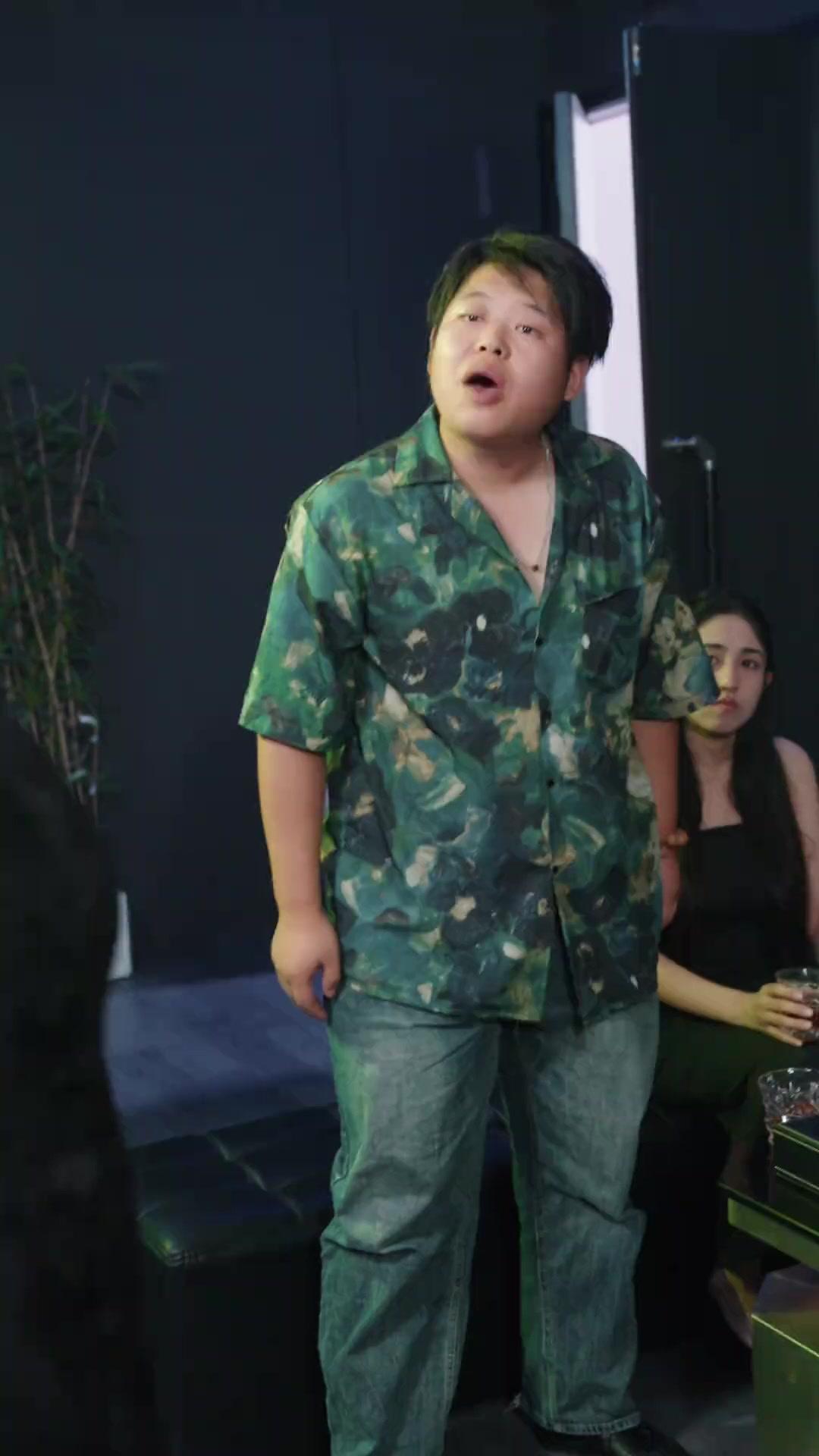 الفينيق القادم من الشرق: معركة العائلة