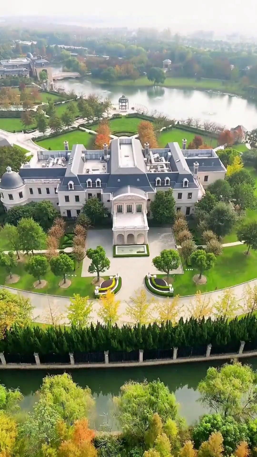 (Doblado) Mi jefe, mi amor