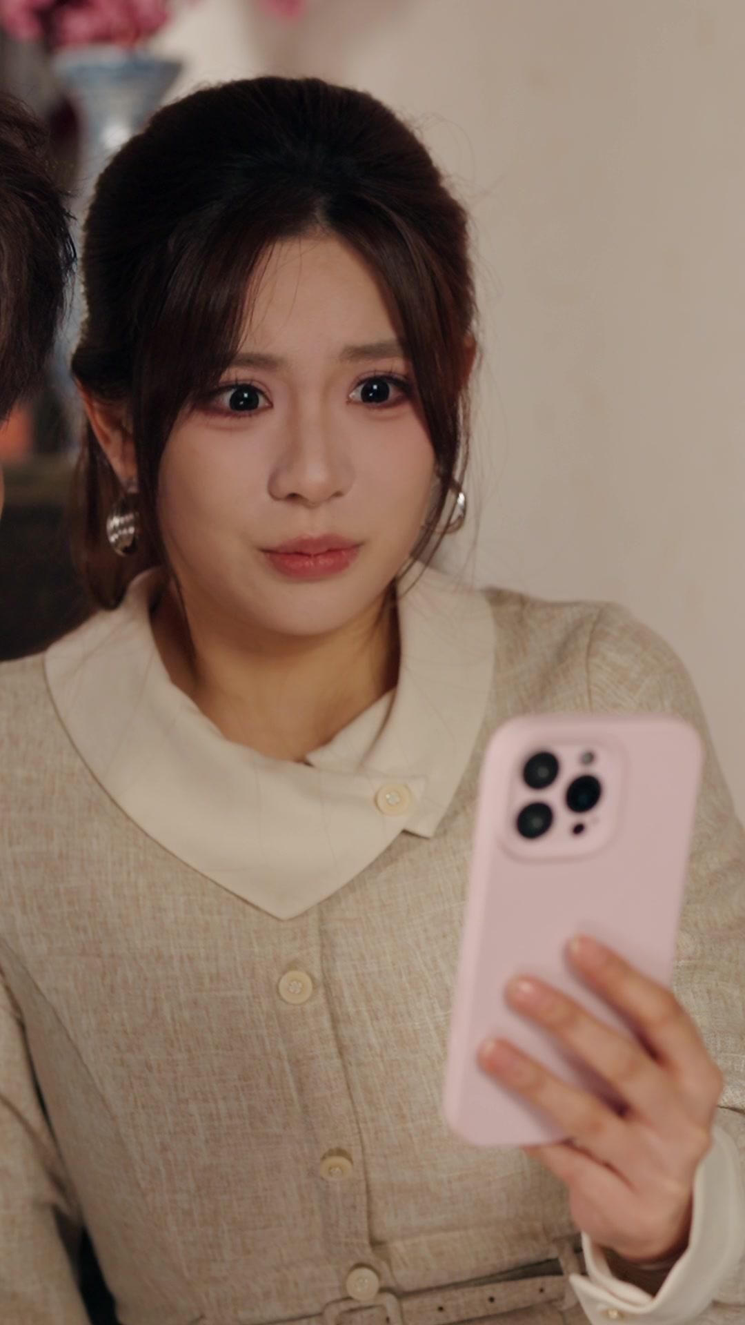 Crown Me? Get Cuffed!