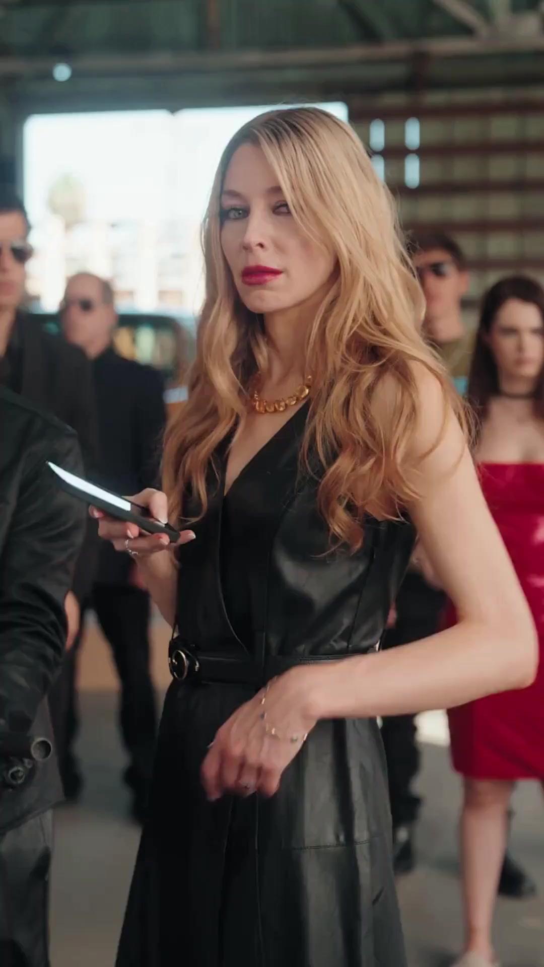 (Doblado) El rey oculto es mi padre