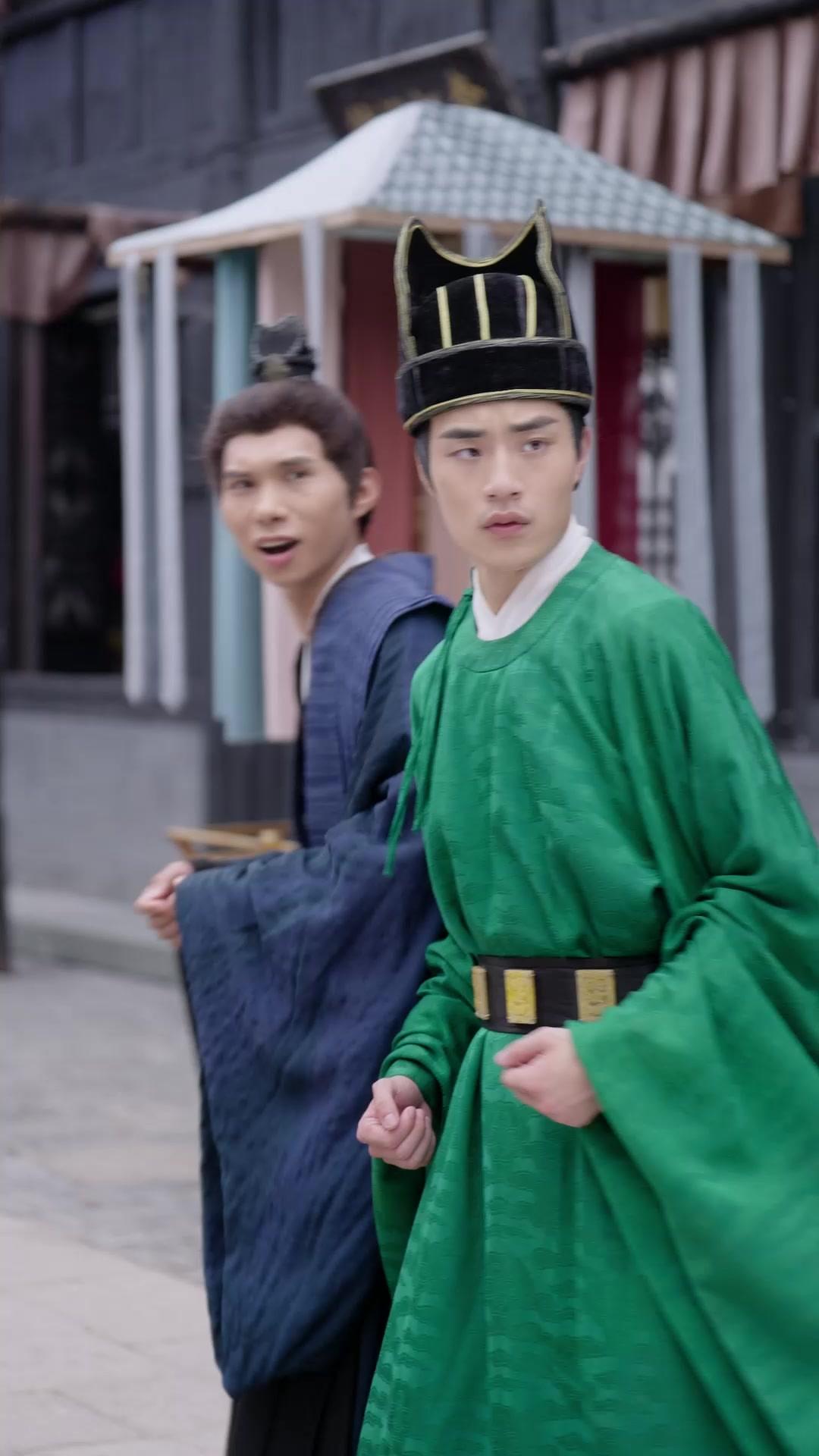 姊姊，朕來給你撐腰了