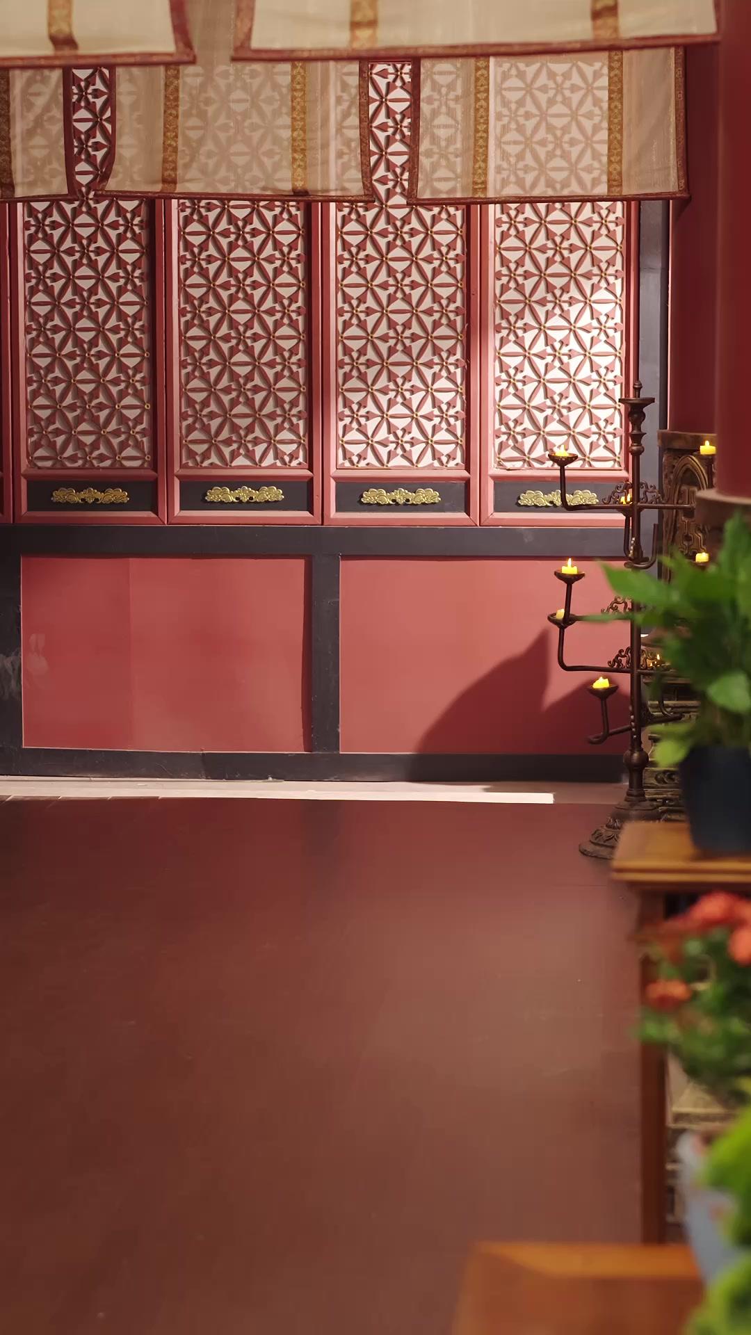 ขันทีปลอมขอจูบองค์รัชทายาท