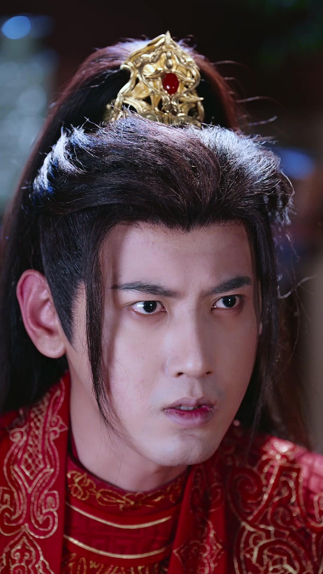 A Legend Living in the Shadows