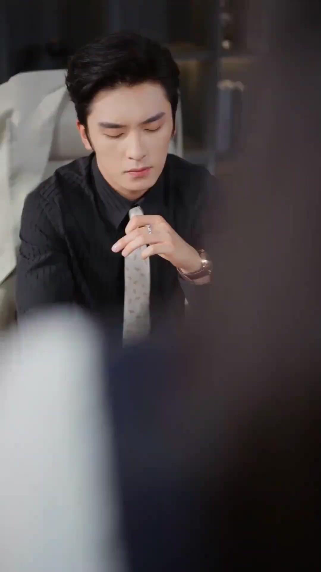 बॉस मुझसे शादी थोप रहे हैं!