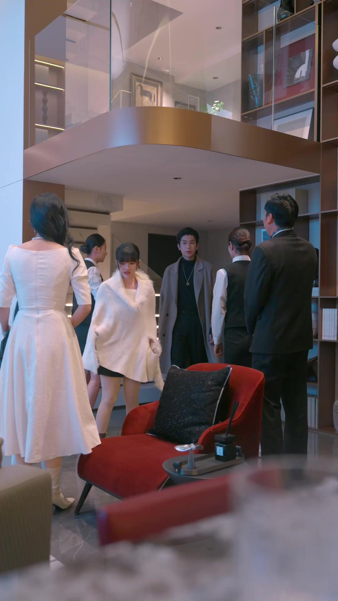 Mencari Jejak Jade Hitam