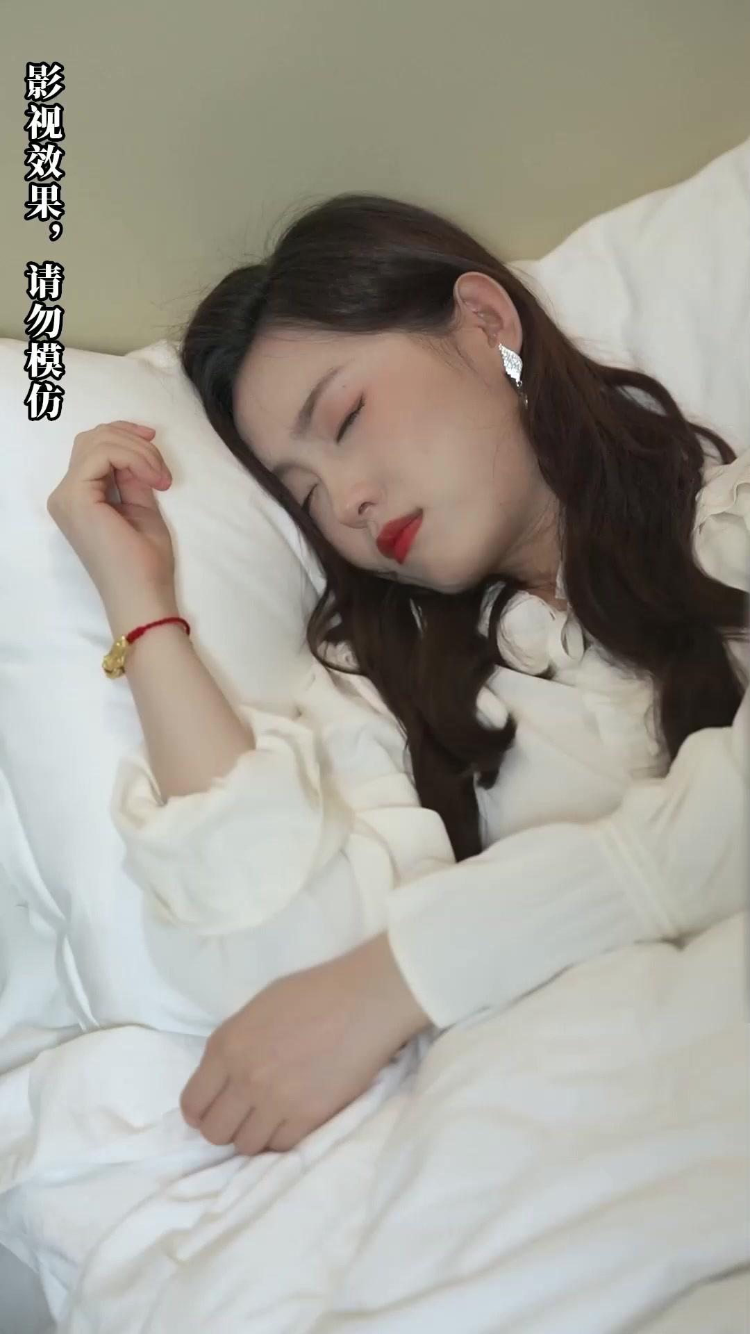 UN DESTIN DANS LA NUIT