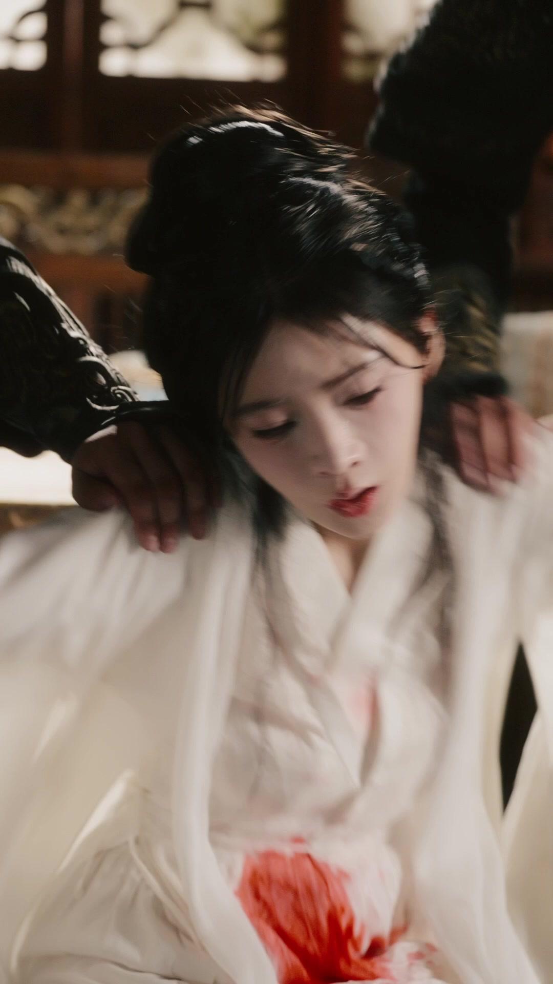 A Vingança da Rainha Renascida