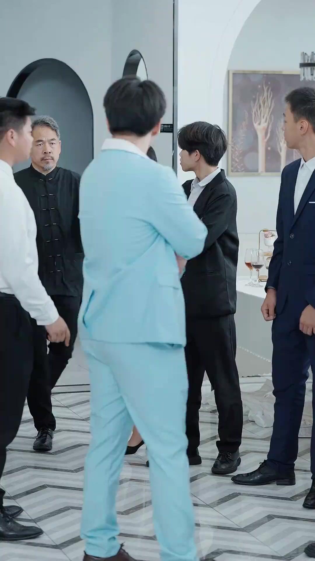 Balas Dendam Si Kembar