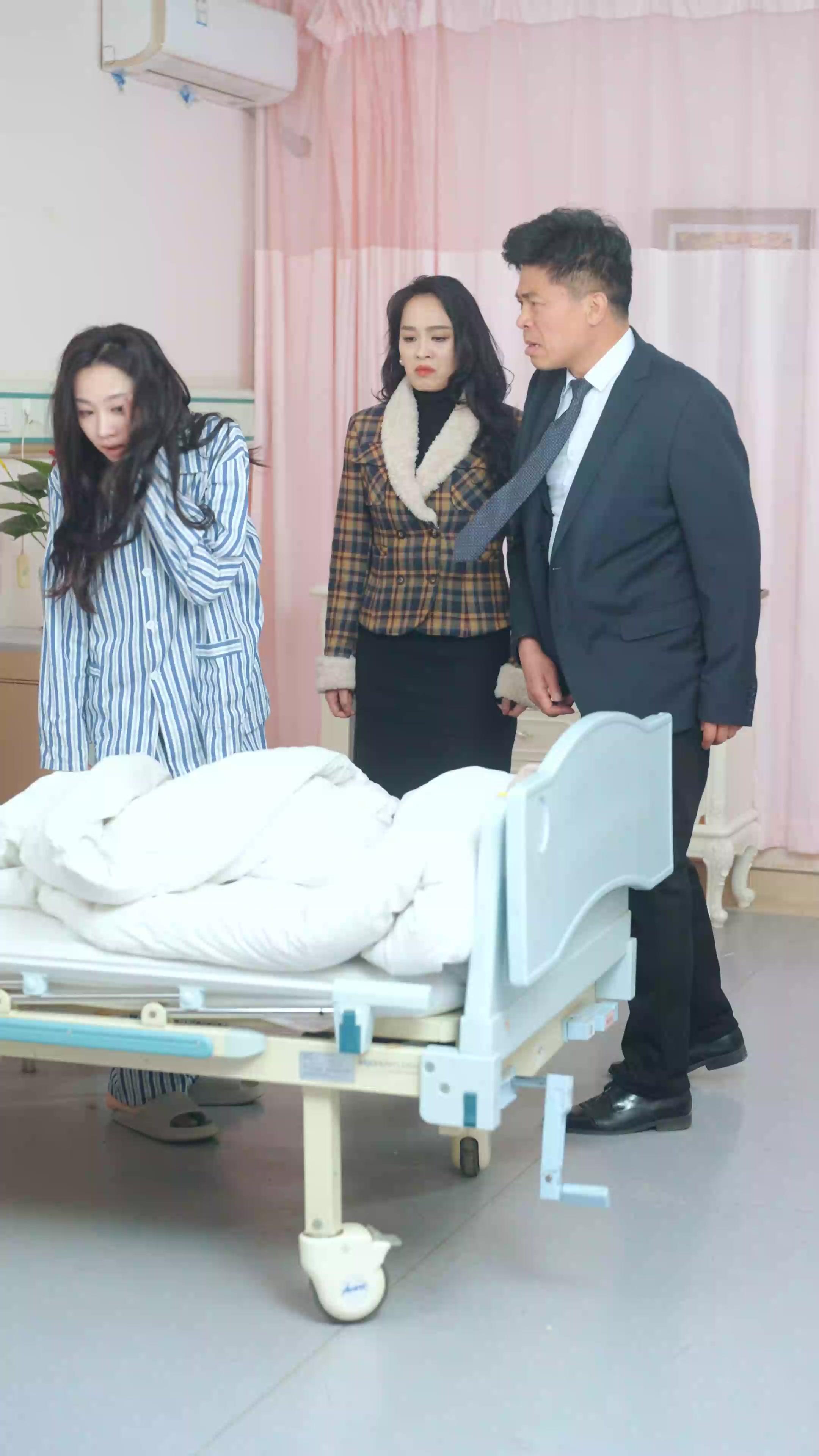 Kebohongan atas Nama Cinta