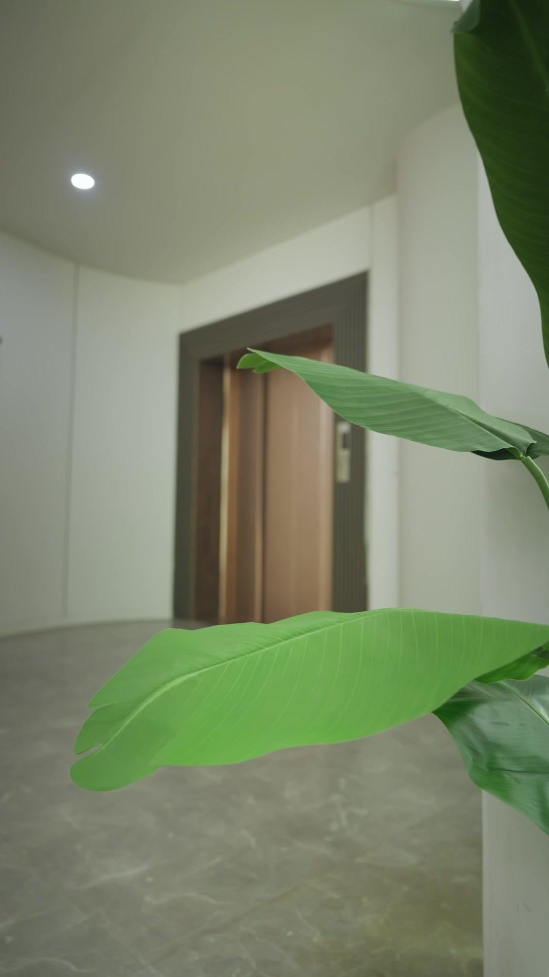 Cinta Kontrak, Bos Cemburu!