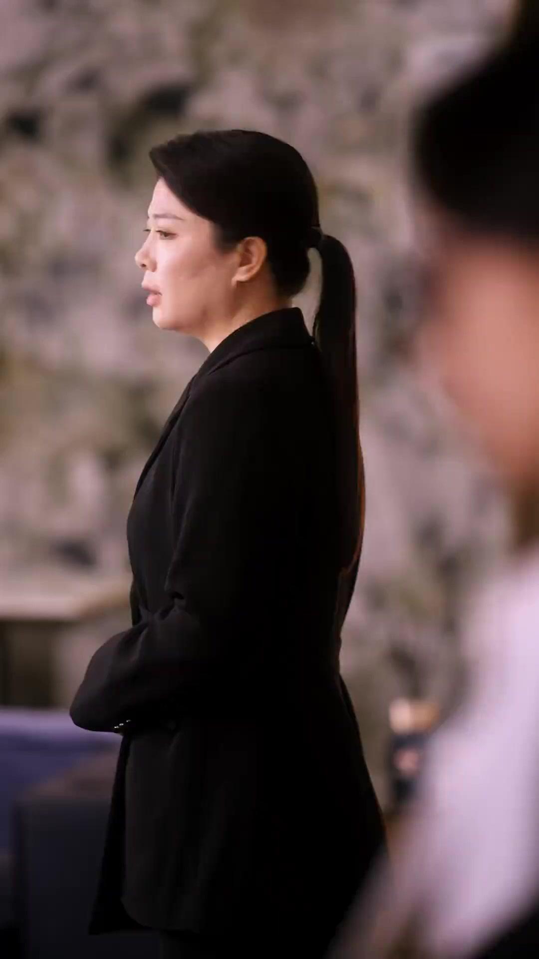 Con ella floreció todo