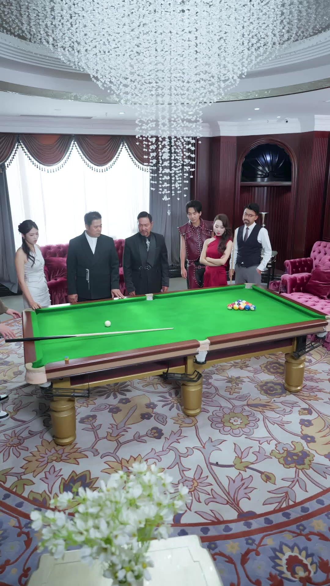 DIEU DU BILLARD : RETOUR DU MASQUE