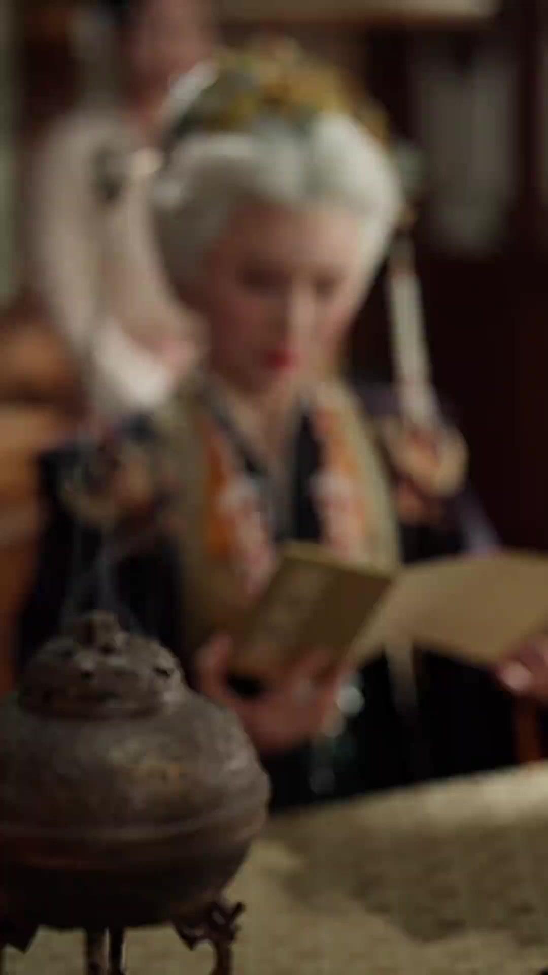 Người Xưa Hóa Người Dưng