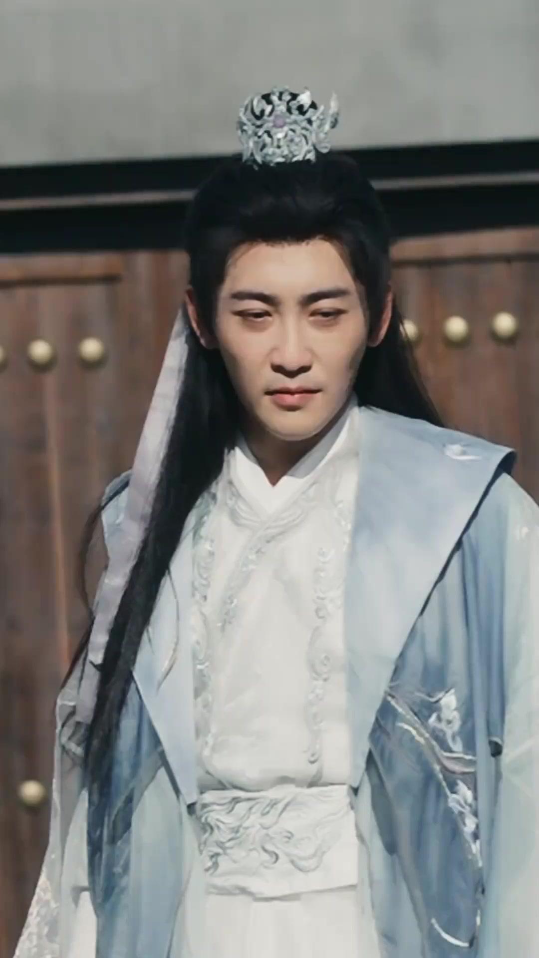 Si Bodoh Itu Punya Kekuatan Dewa