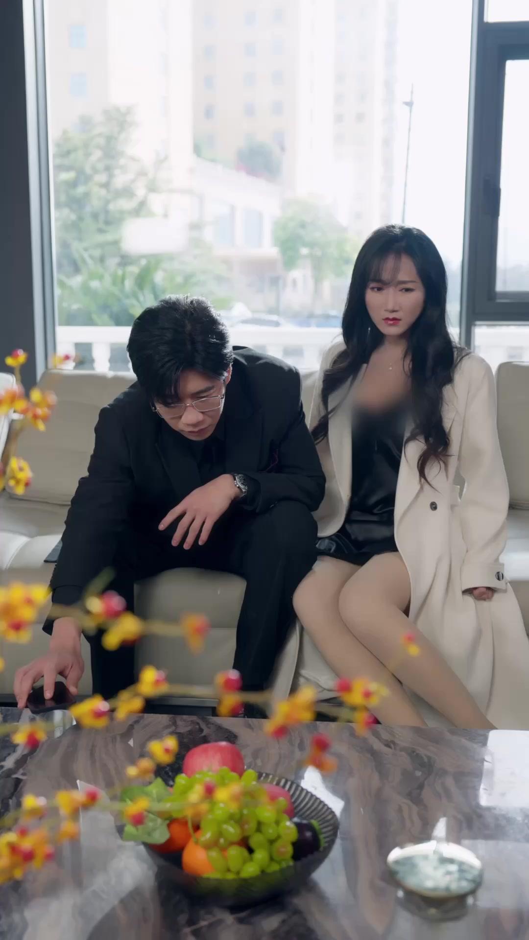 VENTE SECRÈTE DE L'EX