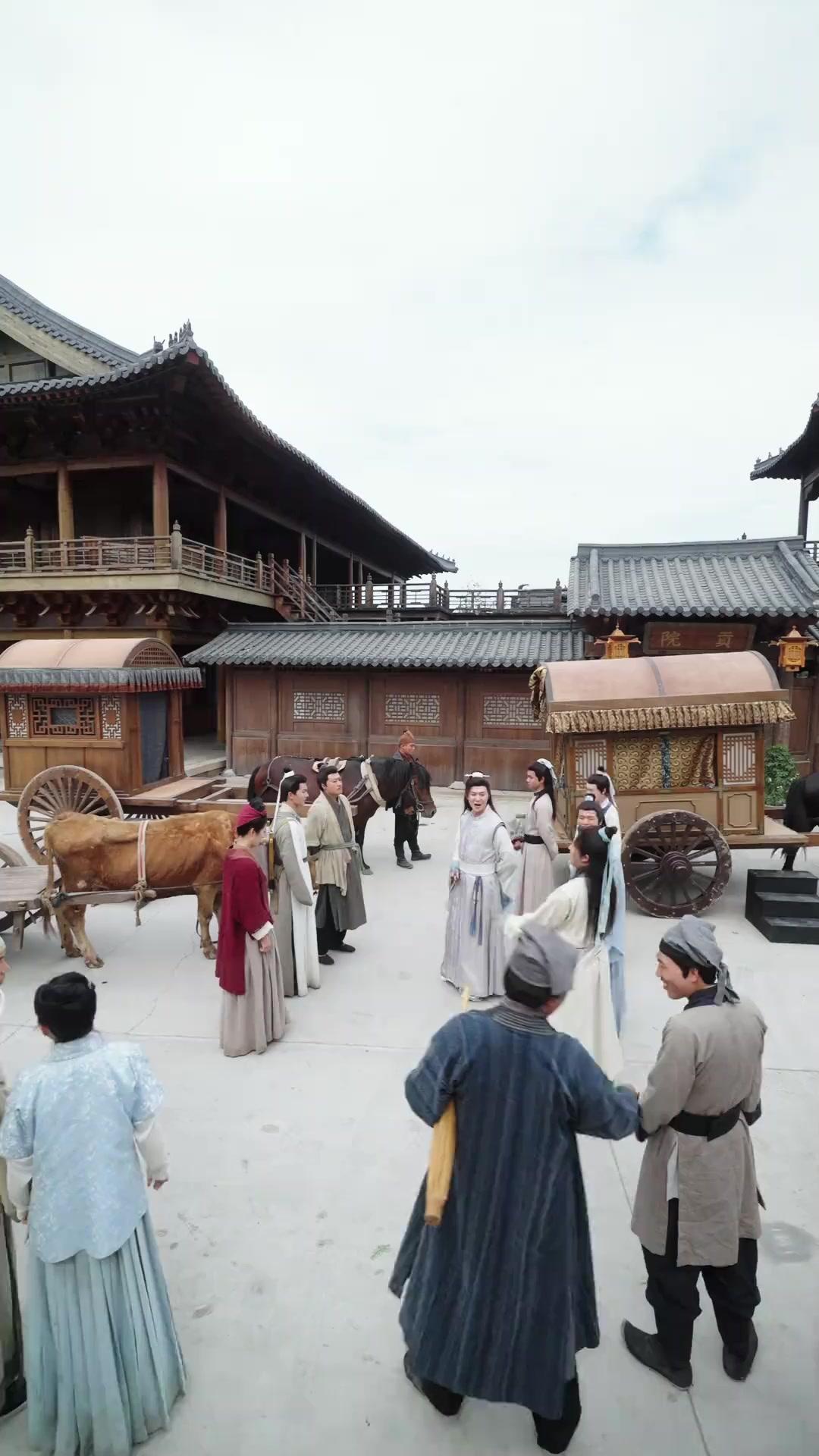 Calon Kaisar Tanpa Mahkotanya