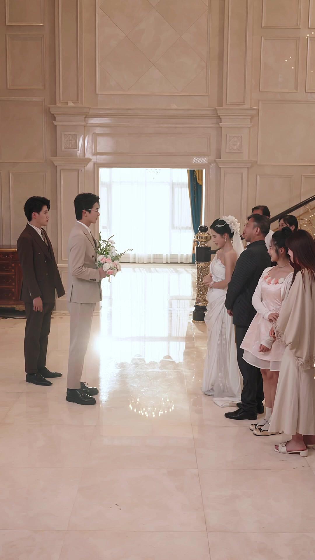 MARIAGE ÉCLAIR AMOUR INFINI