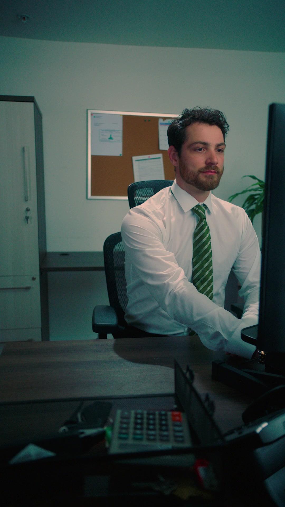  Accidentally Pregnant, Forever Spoiled