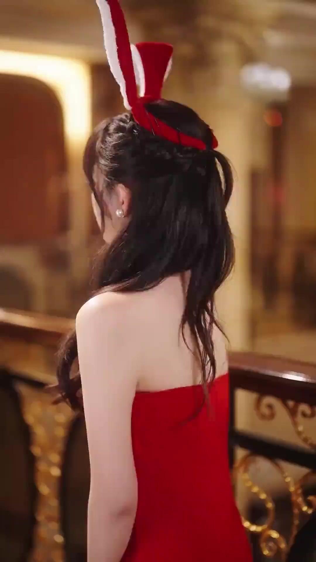 แกล้งจุ๊บจนหย่าไม่ลง