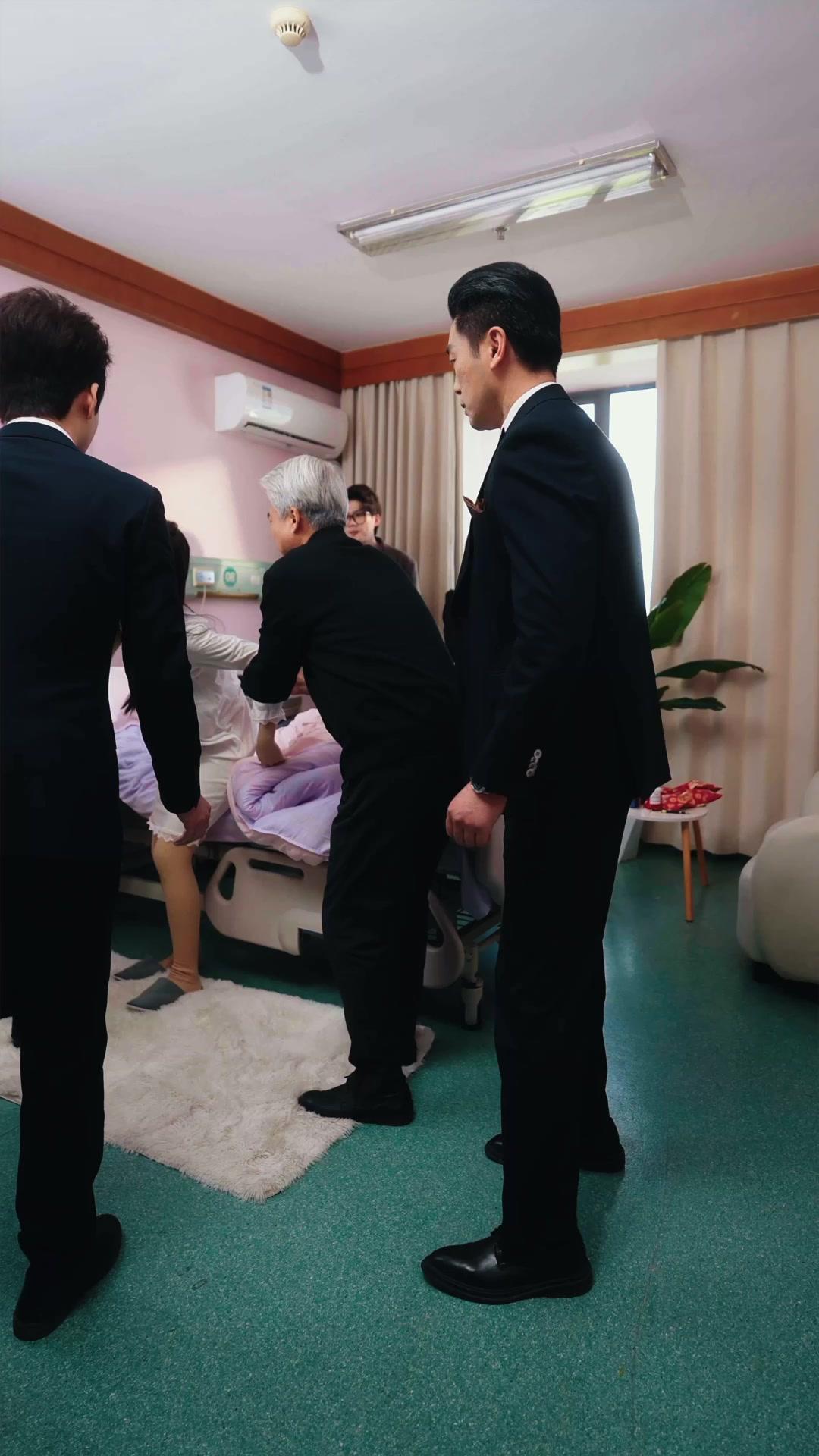 Cinta Gugur di Meja Operasi