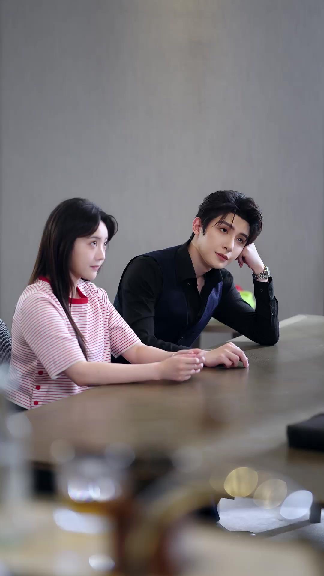 Suamiku adalah Musuh Keluargaku