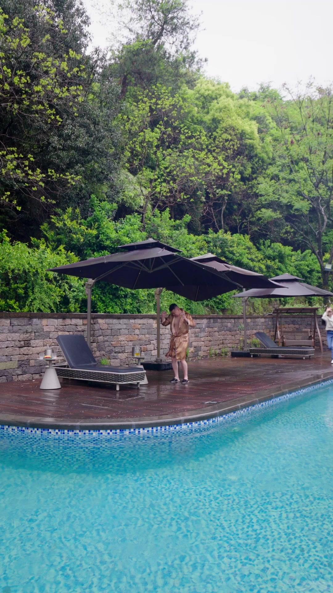 Stolen Heiress, Secret Baby