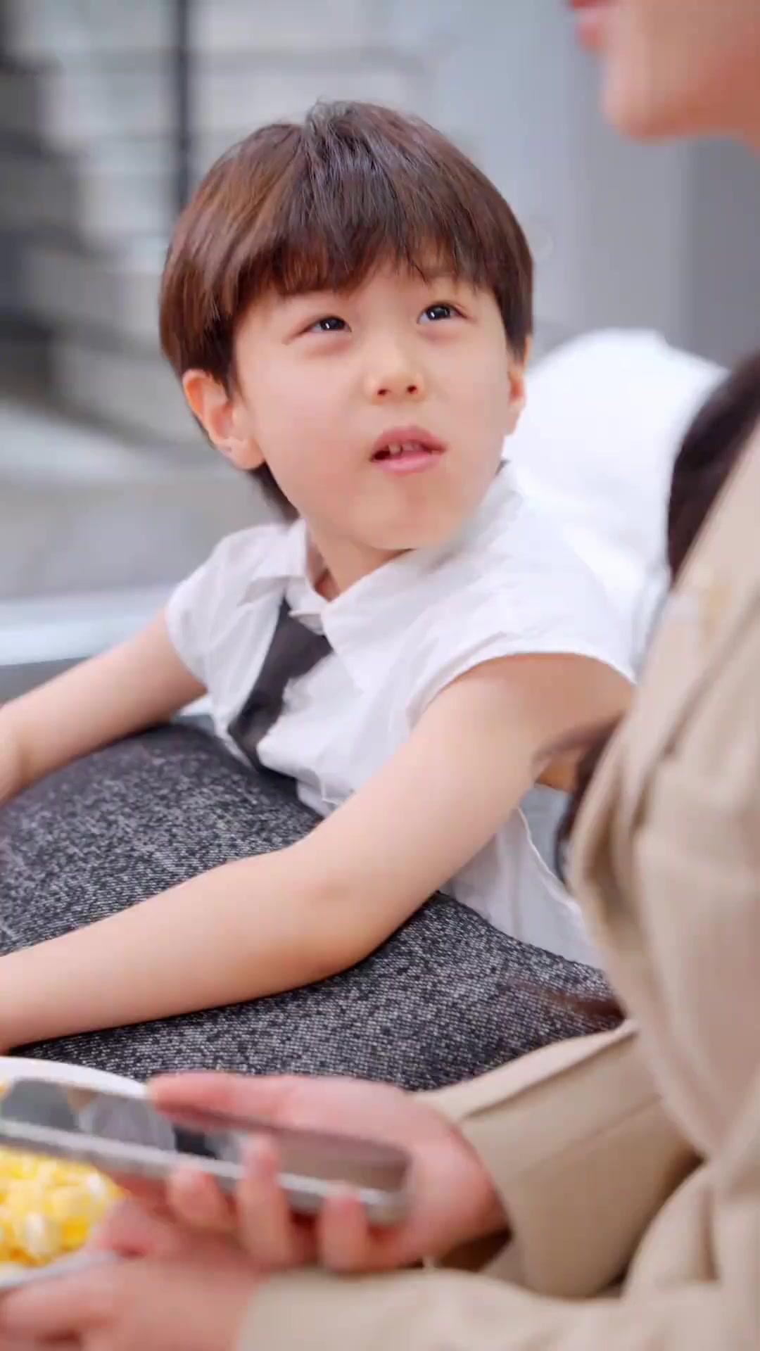 El amor se fue al dar la espalda