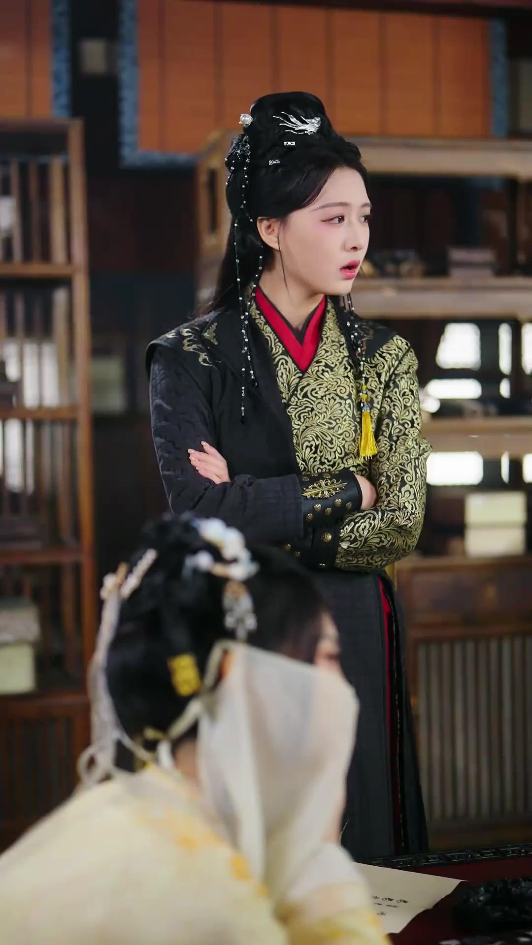 Tek Başına Tüm Dünyaya Karşı