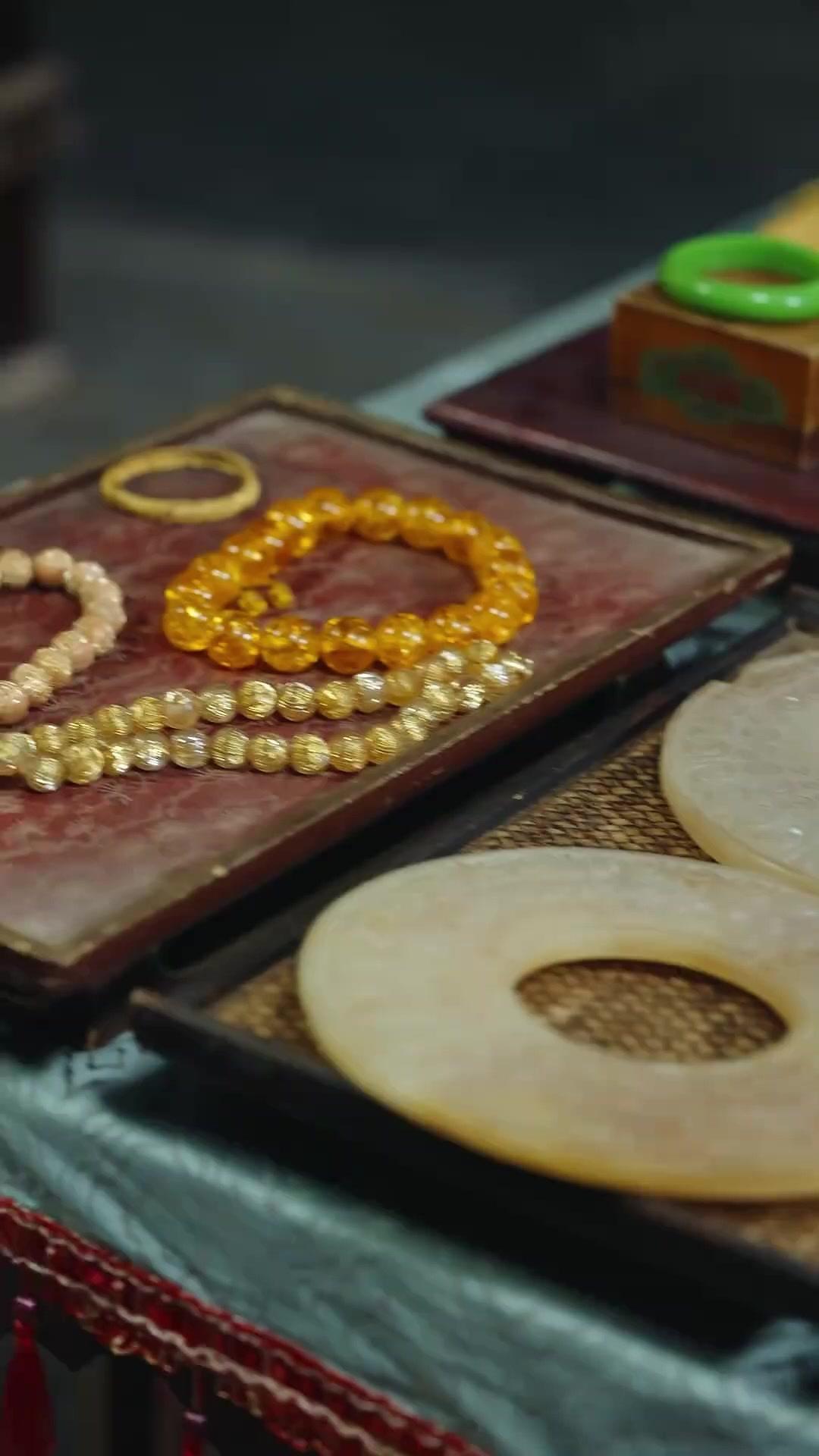 Regenschleier und Jade