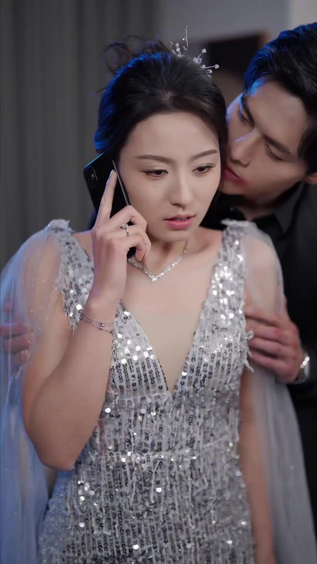 My Husband Thinks He's My Maid