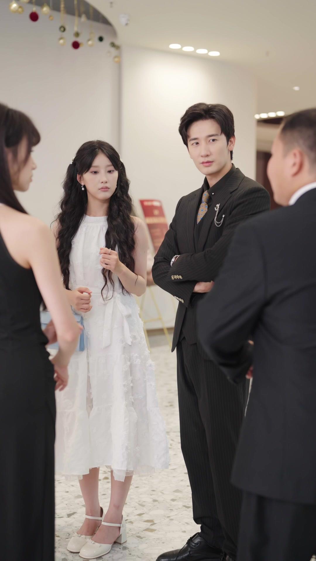 Figuran Jadi Ratu Cerita