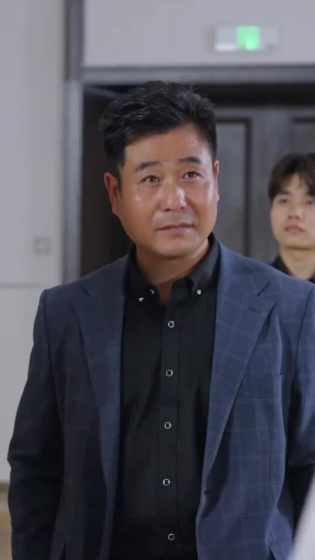 Desperté con el ojo millonario