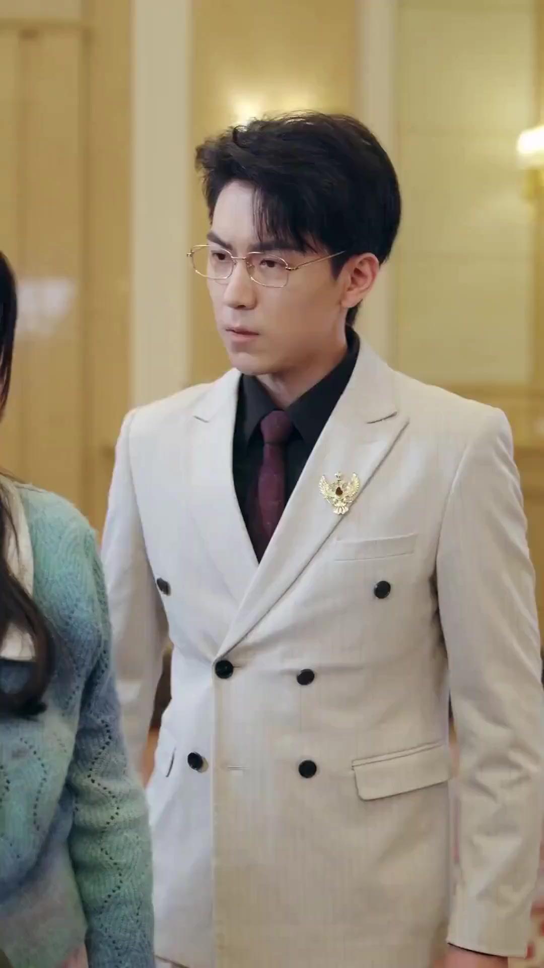 (Sulih suara)Cinta & Pengkhianatan