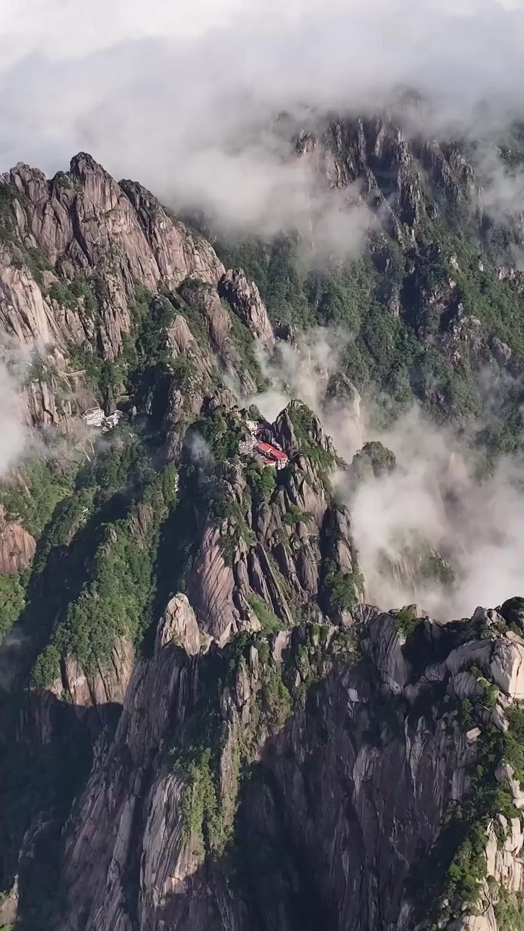 無能と呼ばれた武神が天下無双