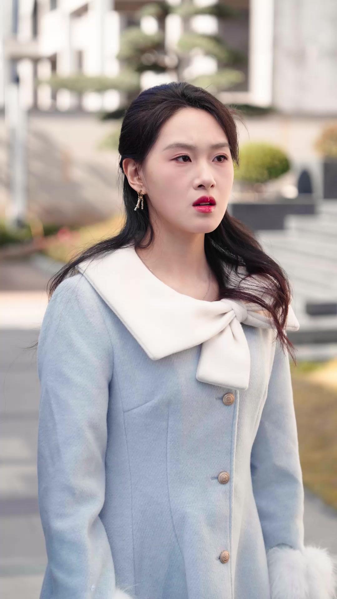 Ex, Beware: My Bonus Sister Has My Back