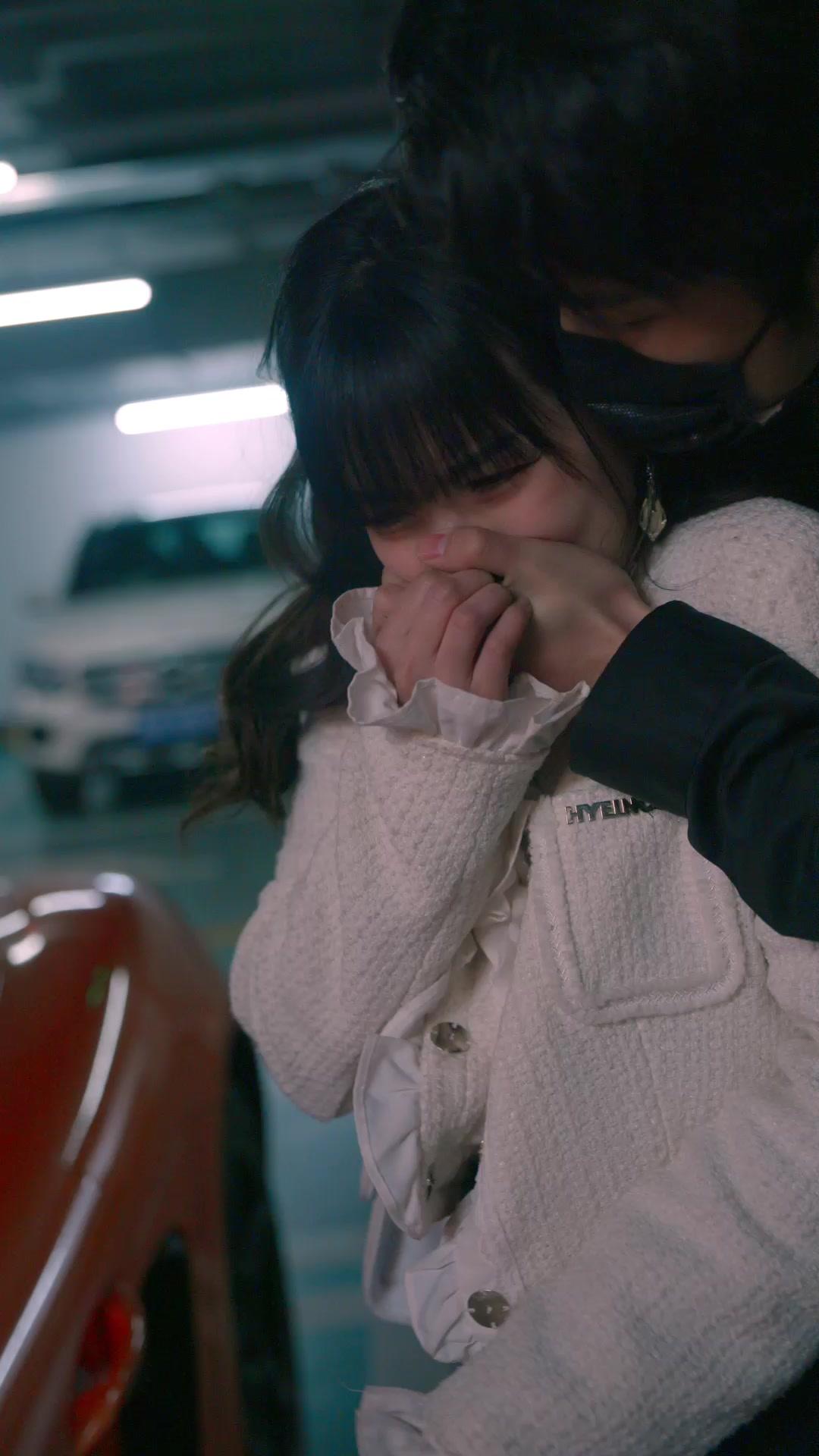 Mencari Jejak Jade Hitam