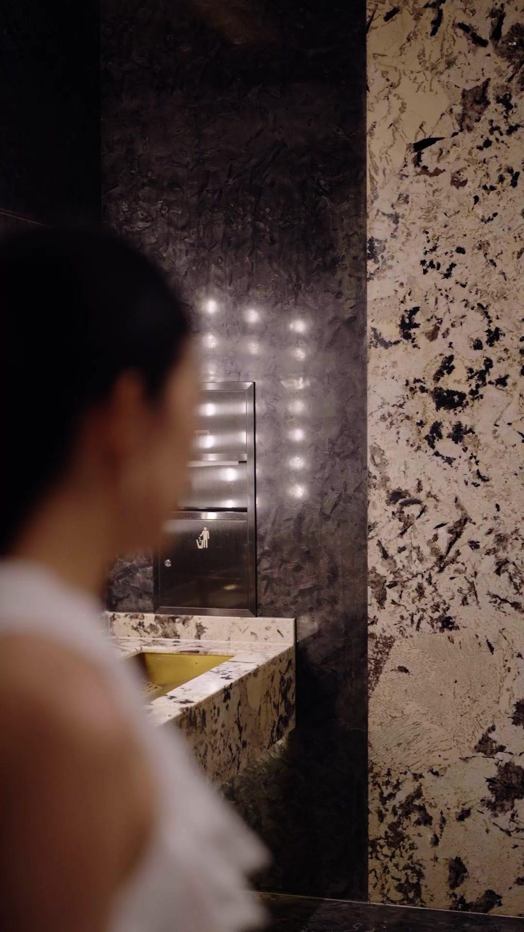 MA FEMME… UN HOMME ?