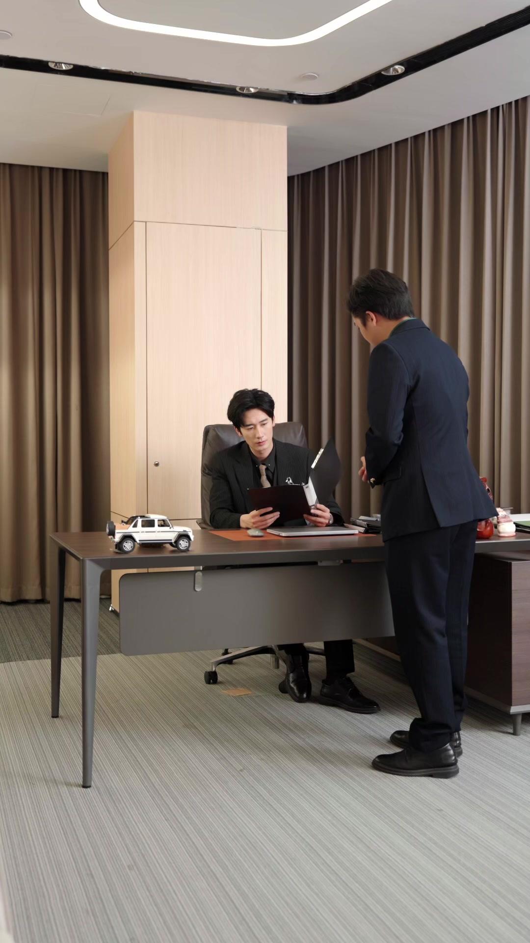 Figuran Jadi Ratu Cerita