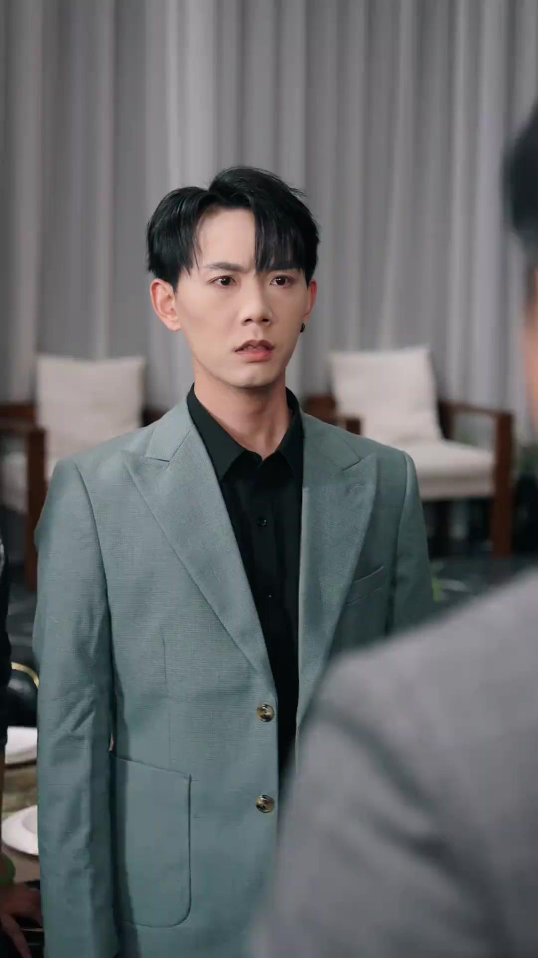 (Dublajlı) Fedakarlıktan Sonra: Uçurumdan Döndü