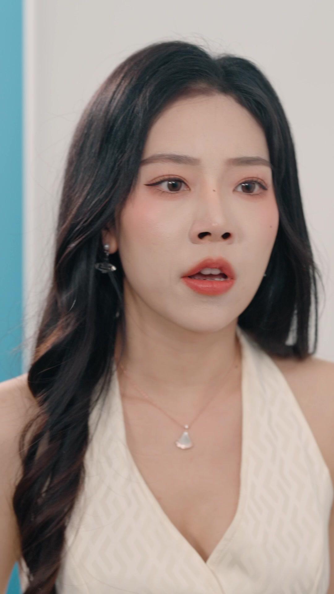 His Amnesia Made Me Queen